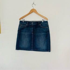 Ann Taylor size 12 blue denim skirt